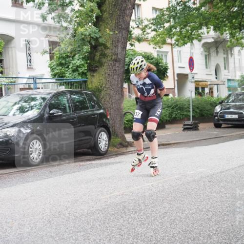 30.06.2024 - hella hamburg halbmarathon KatJ http://msf.ph/oto/6624239 30.06.2024 09:15:13 Laufen KM 15 165, 37, 103 meine-sportfotos.de