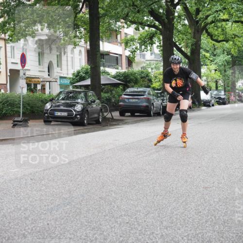 30.06.2024 - hella hamburg halbmarathon KatJ http://msf.ph/oto/6624327 30.06.2024 09:16:36 Laufen KM 15 103, 600 meine-sportfotos.de