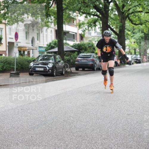 30.06.2024 - hella hamburg halbmarathon KatJ http://msf.ph/oto/6624335 30.06.2024 09:16:37 Laufen KM 15  meine-sportfotos.de