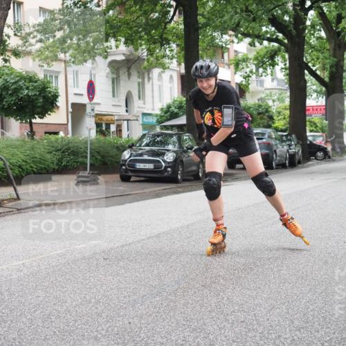30.06.2024 - hella hamburg halbmarathon KatJ http://msf.ph/oto/6624347 30.06.2024 09:16:37 Laufen KM 15 103 meine-sportfotos.de