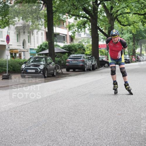 30.06.2024 - hella hamburg halbmarathon KatJ http://msf.ph/oto/6624358 30.06.2024 09:16:39 Laufen KM 15 103 meine-sportfotos.de