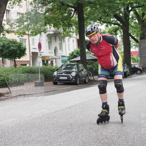 30.06.2024 - hella hamburg halbmarathon KatJ http://msf.ph/oto/6624381 30.06.2024 09:16:39 Laufen KM 15 103 meine-sportfotos.de