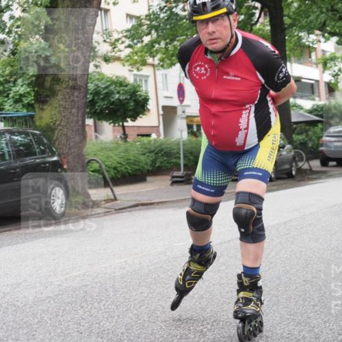 30.06.2024 - hella hamburg halbmarathon KatJ http://msf.ph/oto/6624390 30.06.2024 09:16:40 Laufen KM 15  meine-sportfotos.de