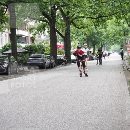 30.06.2024 - hella hamburg halbmarathon KatJ http://msf.ph/oto/6624402 30.06.2024 09:16:59 Laufen KM 15 103, 600 meine-sportfotos.de