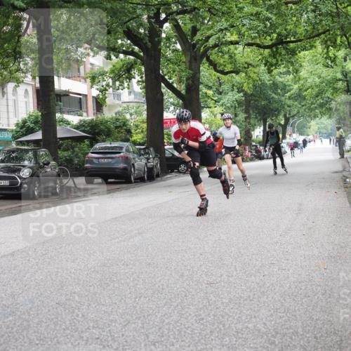 30.06.2024 - hella hamburg halbmarathon KatJ http://msf.ph/oto/6624405 30.06.2024 09:17:00 Laufen KM 15 103, 600 meine-sportfotos.de