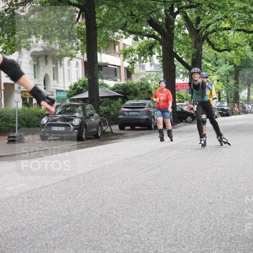 30.06.2024 - hella hamburg halbmarathon KatJ http://msf.ph/oto/6624463 30.06.2024 09:17:04 Laufen KM 15 103, 600 meine-sportfotos.de