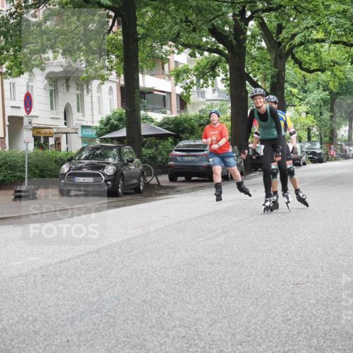 30.06.2024 - hella hamburg halbmarathon KatJ http://msf.ph/oto/6624468 30.06.2024 09:17:04 Laufen KM 15 103, 600 meine-sportfotos.de