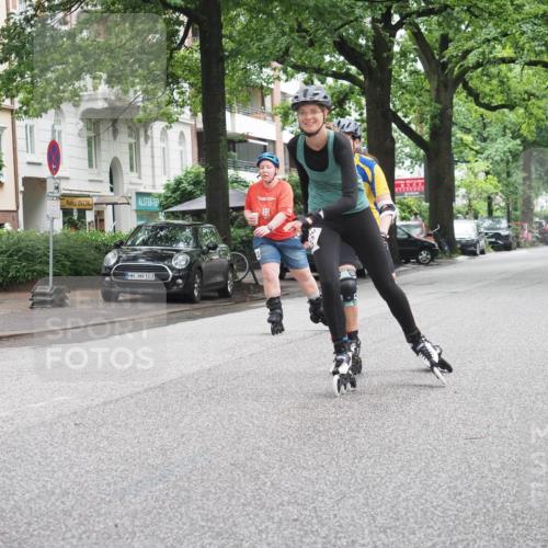 30.06.2024 - hella hamburg halbmarathon KatJ http://msf.ph/oto/6624489 30.06.2024 09:17:05 Laufen KM 15 103 meine-sportfotos.de