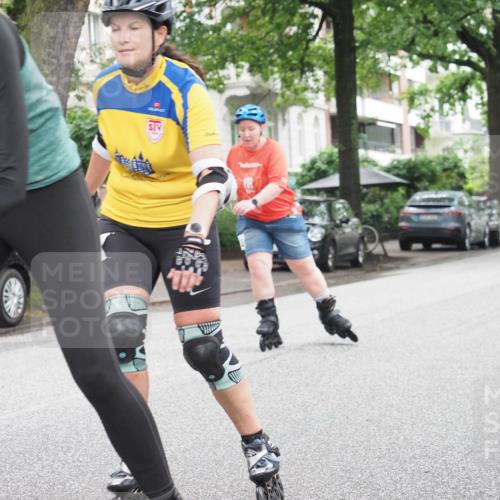30.06.2024 - hella hamburg halbmarathon KatJ http://msf.ph/oto/6624513 30.06.2024 09:17:06 Laufen KM 15  meine-sportfotos.de
