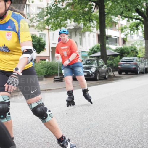 30.06.2024 - hella hamburg halbmarathon KatJ http://msf.ph/oto/6624517 30.06.2024 09:17:06 Laufen KM 15  meine-sportfotos.de