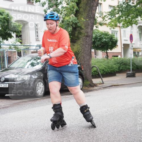 30.06.2024 - hella hamburg halbmarathon KatJ http://msf.ph/oto/6624527 30.06.2024 09:17:07 Laufen KM 15 2, 165 meine-sportfotos.de