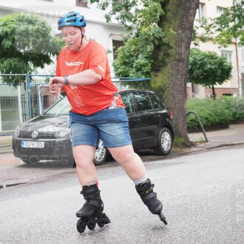 30.06.2024 - hella hamburg halbmarathon KatJ http://msf.ph/oto/6624530 30.06.2024 09:17:07 Laufen KM 15 165 meine-sportfotos.de