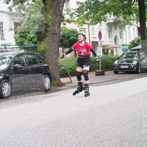 30.06.2024 - hella hamburg halbmarathon KatJ http://msf.ph/oto/6624570 30.06.2024 09:17:20 Laufen KM 15 103 meine-sportfotos.de