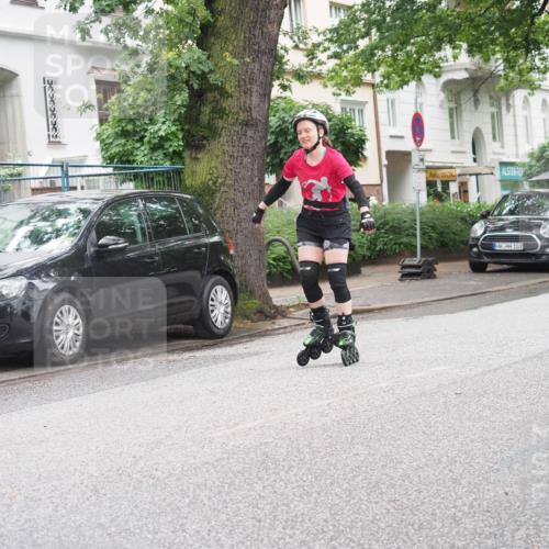 30.06.2024 - hella hamburg halbmarathon KatJ http://msf.ph/oto/6624574 30.06.2024 09:17:20 Laufen KM 15 165, 103 meine-sportfotos.de