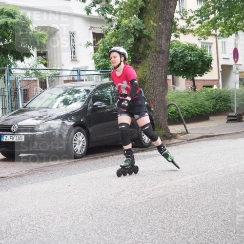 30.06.2024 - hella hamburg halbmarathon KatJ http://msf.ph/oto/6624581 30.06.2024 09:17:21 Laufen KM 15 165, 103 meine-sportfotos.de