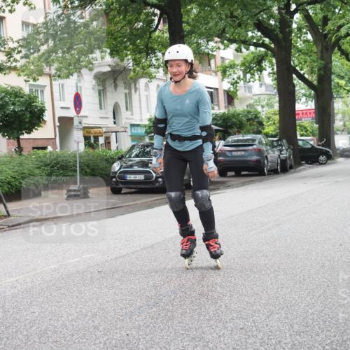 30.06.2024 - hella hamburg halbmarathon KatJ http://msf.ph/oto/6624632 30.06.2024 09:17:29 Laufen KM 15 103 meine-sportfotos.de