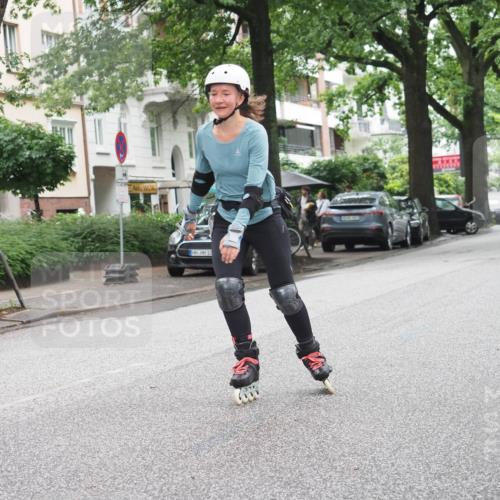 30.06.2024 - hella hamburg halbmarathon KatJ http://msf.ph/oto/6624636 30.06.2024 09:17:30 Laufen KM 15 10 meine-sportfotos.de