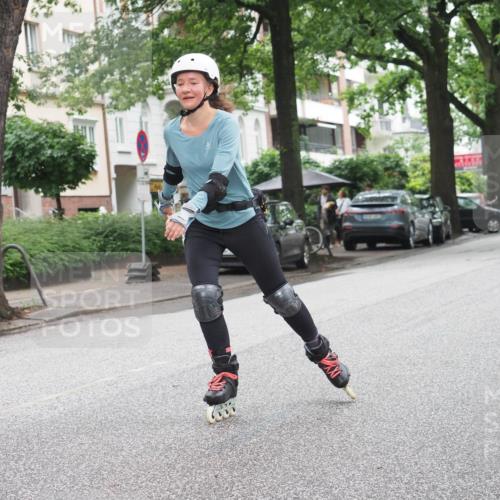 30.06.2024 - hella hamburg halbmarathon KatJ http://msf.ph/oto/6624640 30.06.2024 09:17:30 Laufen KM 15  meine-sportfotos.de