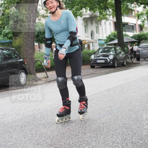 30.06.2024 - hella hamburg halbmarathon KatJ http://msf.ph/oto/6624648 30.06.2024 09:17:30 Laufen KM 15  meine-sportfotos.de