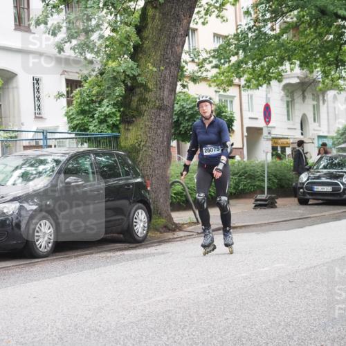 30.06.2024 - hella hamburg halbmarathon KatJ http://msf.ph/oto/6624707 30.06.2024 09:17:41 Laufen KM 15 165, 20075, 103 meine-sportfotos.de