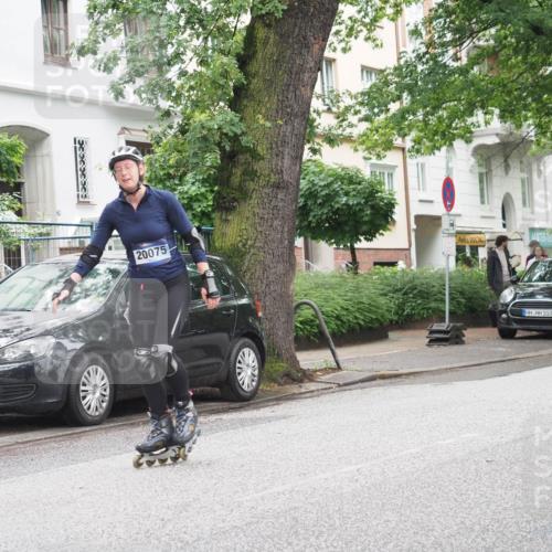 30.06.2024 - hella hamburg halbmarathon KatJ http://msf.ph/oto/6624723 30.06.2024 09:17:42 Laufen KM 15 165, 20075, 103 meine-sportfotos.de