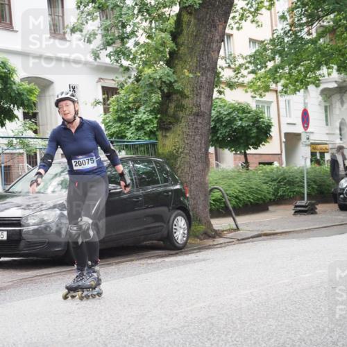 30.06.2024 - hella hamburg halbmarathon KatJ http://msf.ph/oto/6624726 30.06.2024 09:17:42 Laufen KM 15 165, 20075, 103 meine-sportfotos.de