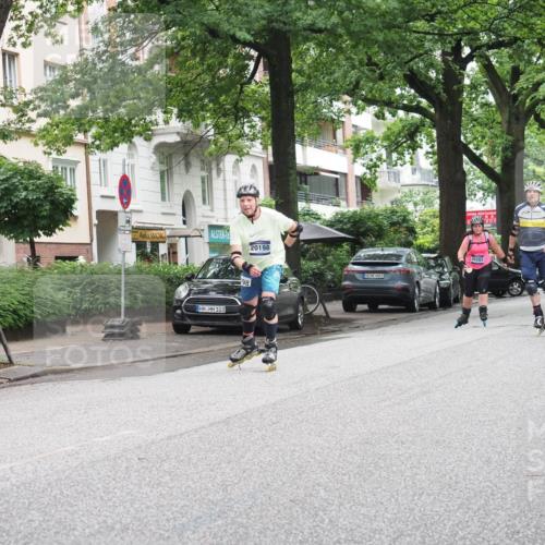 30.06.2024 - hella hamburg halbmarathon KatJ http://msf.ph/oto/6624741 30.06.2024 09:18:10 Laufen KM 15 20198, 103, 98, 600, 20282 meine-sportfotos.de