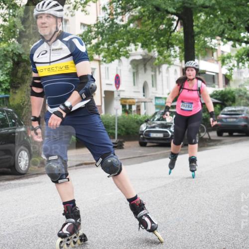 30.06.2024 - hella hamburg halbmarathon KatJ http://msf.ph/oto/6624796 30.06.2024 09:18:13 Laufen KM 15 20282 meine-sportfotos.de