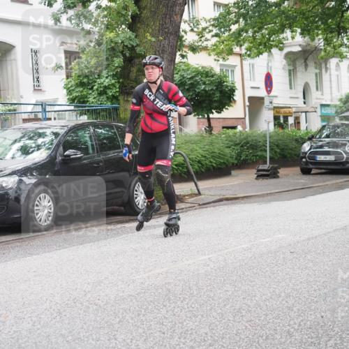 30.06.2024 - hella hamburg halbmarathon KatJ http://msf.ph/oto/6624871 30.06.2024 09:18:27 Laufen KM 15 165, 103 meine-sportfotos.de