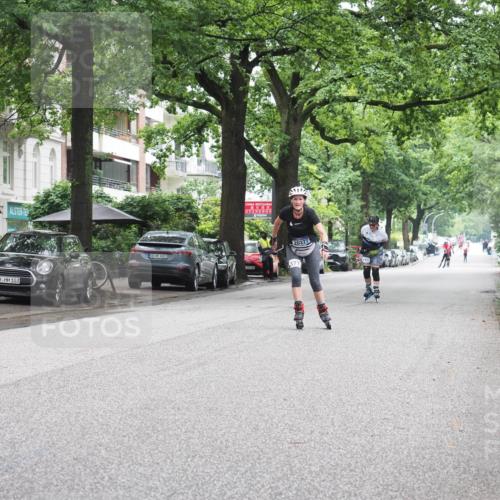 30.06.2024 - hella hamburg halbmarathon KatJ http://msf.ph/oto/6624938 30.06.2024 09:19:18 Laufen KM 15 103, 600, 20377, 377 meine-sportfotos.de
