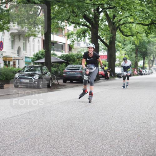 30.06.2024 - hella hamburg halbmarathon KatJ http://msf.ph/oto/6624946 30.06.2024 09:19:19 Laufen KM 15 103, 20377, 377 meine-sportfotos.de