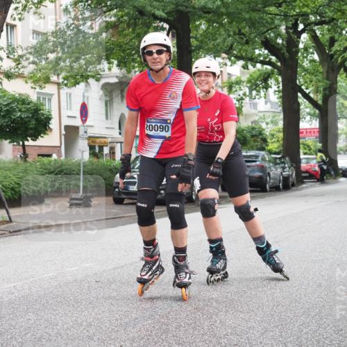 30.06.2024 - hella hamburg halbmarathon KatJ http://msf.ph/oto/6625060 30.06.2024 09:19:35 Laufen KM 15 20090 meine-sportfotos.de