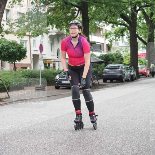 30.06.2024 - hella hamburg halbmarathon KatJ http://msf.ph/oto/6625122 30.06.2024 09:19:44 Laufen KM 15 103 meine-sportfotos.de