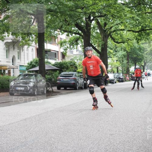 30.06.2024 - hella hamburg halbmarathon KatJ http://msf.ph/oto/6625132 30.06.2024 09:19:53 Laufen KM 15 103, 00, 600 meine-sportfotos.de