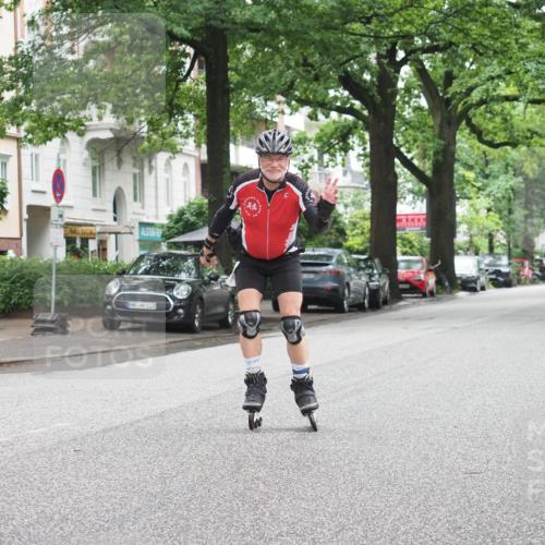 30.06.2024 - hella hamburg halbmarathon KatJ http://msf.ph/oto/6625266 30.06.2024 09:20:10 Laufen KM 15 103 meine-sportfotos.de