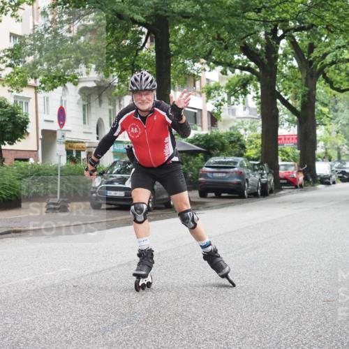 30.06.2024 - hella hamburg halbmarathon KatJ http://msf.ph/oto/6625274 30.06.2024 09:20:10 Laufen KM 15 103 meine-sportfotos.de