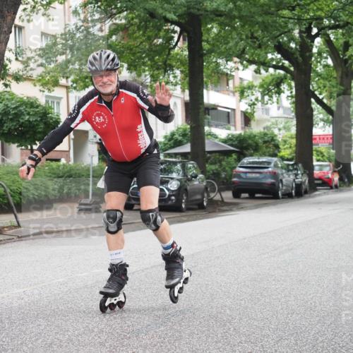 30.06.2024 - hella hamburg halbmarathon KatJ http://msf.ph/oto/6625280 30.06.2024 09:20:10 Laufen KM 15 10, 7 meine-sportfotos.de