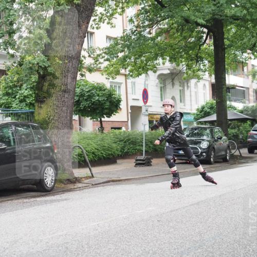 30.06.2024 - hella hamburg halbmarathon KatJ http://msf.ph/oto/6625293 30.06.2024 09:20:27 Laufen KM 15 600 meine-sportfotos.de