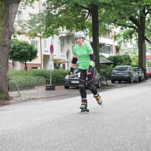 30.06.2024 - hella hamburg halbmarathon KatJ http://msf.ph/oto/6625345 30.06.2024 09:20:31 Laufen KM 15 103 meine-sportfotos.de