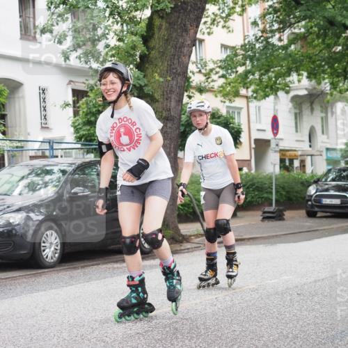 30.06.2024 - hella hamburg halbmarathon KatJ http://msf.ph/oto/6625441 30.06.2024 09:20:37 Laufen KM 15 165, 24 meine-sportfotos.de