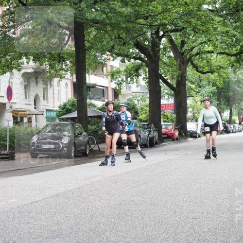 30.06.2024 - hella hamburg halbmarathon KatJ http://msf.ph/oto/6625454 30.06.2024 09:20:43 Laufen KM 15 103, 20447 meine-sportfotos.de