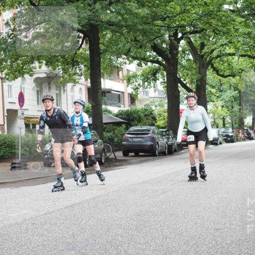 30.06.2024 - hella hamburg halbmarathon KatJ http://msf.ph/oto/6625476 30.06.2024 09:20:44 Laufen KM 15 600, 395, 20447 meine-sportfotos.de