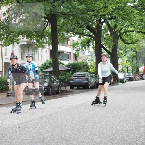 30.06.2024 - hella hamburg halbmarathon KatJ http://msf.ph/oto/6625483 30.06.2024 09:20:44 Laufen KM 15 600, 395, 20447 meine-sportfotos.de