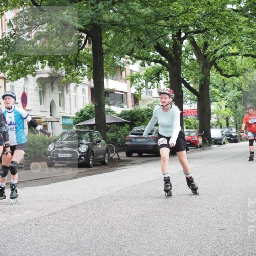 30.06.2024 - hella hamburg halbmarathon KatJ http://msf.ph/oto/6625486 30.06.2024 09:20:44 Laufen KM 15 103, 600, 395, 47, 20447 meine-sportfotos.de