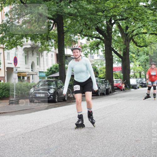 30.06.2024 - hella hamburg halbmarathon KatJ http://msf.ph/oto/6625498 30.06.2024 09:20:45 Laufen KM 15 103, 395, 20447 meine-sportfotos.de