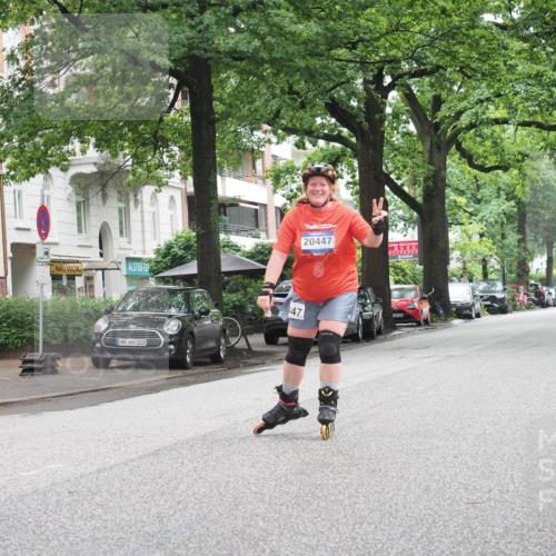 30.06.2024 - hella hamburg halbmarathon KatJ http://msf.ph/oto/6625523 30.06.2024 09:20:47 Laufen KM 15 103, 20447, 47, 156 meine-sportfotos.de