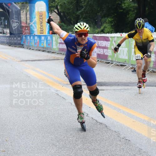 30.06.2024 - hella hamburg halbmarathon Lena Gebhardt http://msf.ph/oto/6637294 30.06.2024 09:15:35 Ziel 20289, 20450 meine-sportfotos.de
