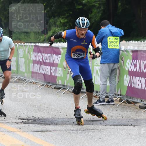30.06.2024 - hella hamburg halbmarathon Lena Gebhardt http://msf.ph/oto/6638227 30.06.2024 09:19:06 Ziel 20224, 20451 meine-sportfotos.de