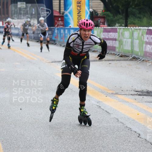 30.06.2024 - hella hamburg halbmarathon Lena Gebhardt http://msf.ph/oto/6638655 30.06.2024 09:20:58 Ziel 20408 meine-sportfotos.de