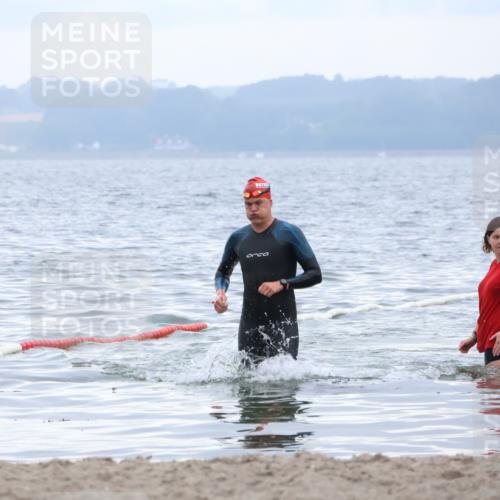 04.08.2024 - OstseeMan Strokosch-Dieckow http://msf.ph/oto/6676354 04.08.2024 07:43:18 Schwimmen 85 meine-sportfotos.de